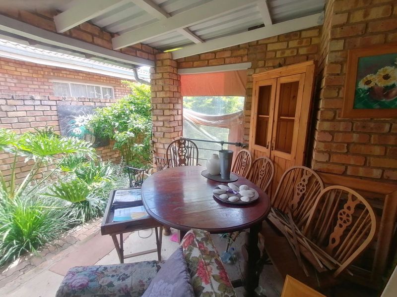 Townhouse For Sale in Bela Bela Central - Photo 3
