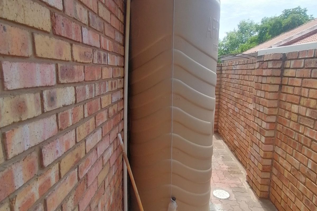 Townhouse For Sale in Bela Bela Central - Photo 4