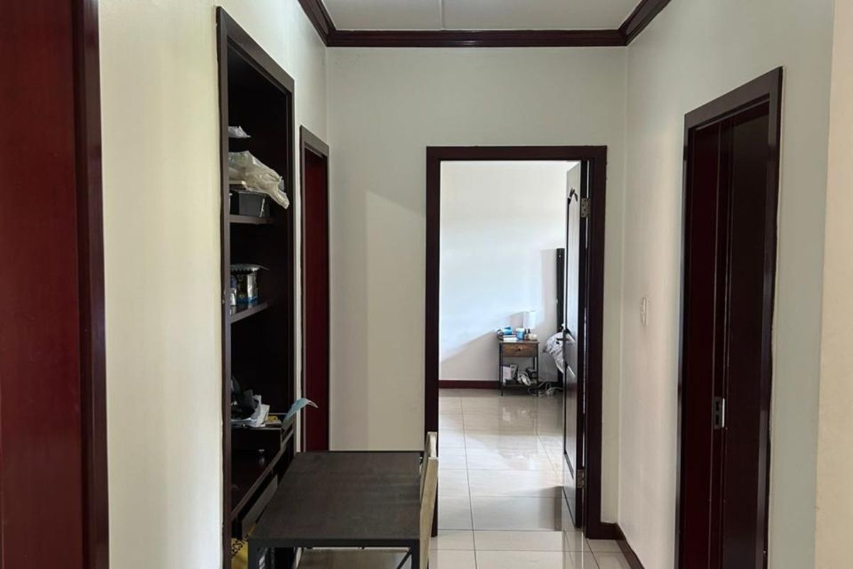 Apartment To Rent in Summerset - Photo 4