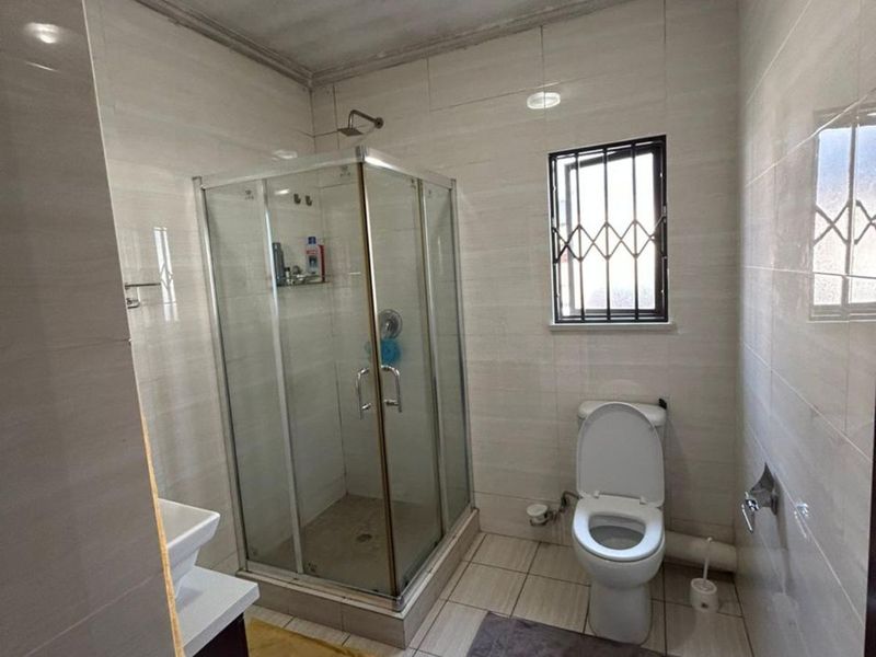 Apartment To Rent in Summerset - Photo 5