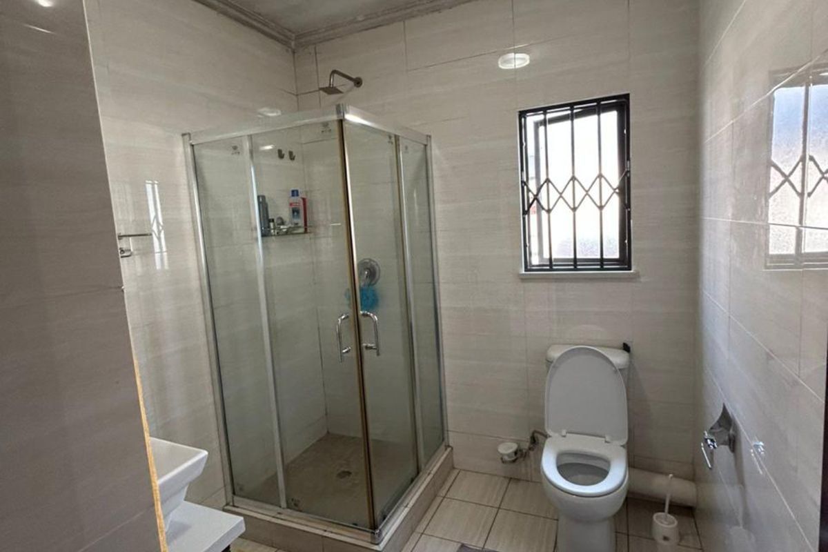 Apartment To Rent in Summerset - Photo 5