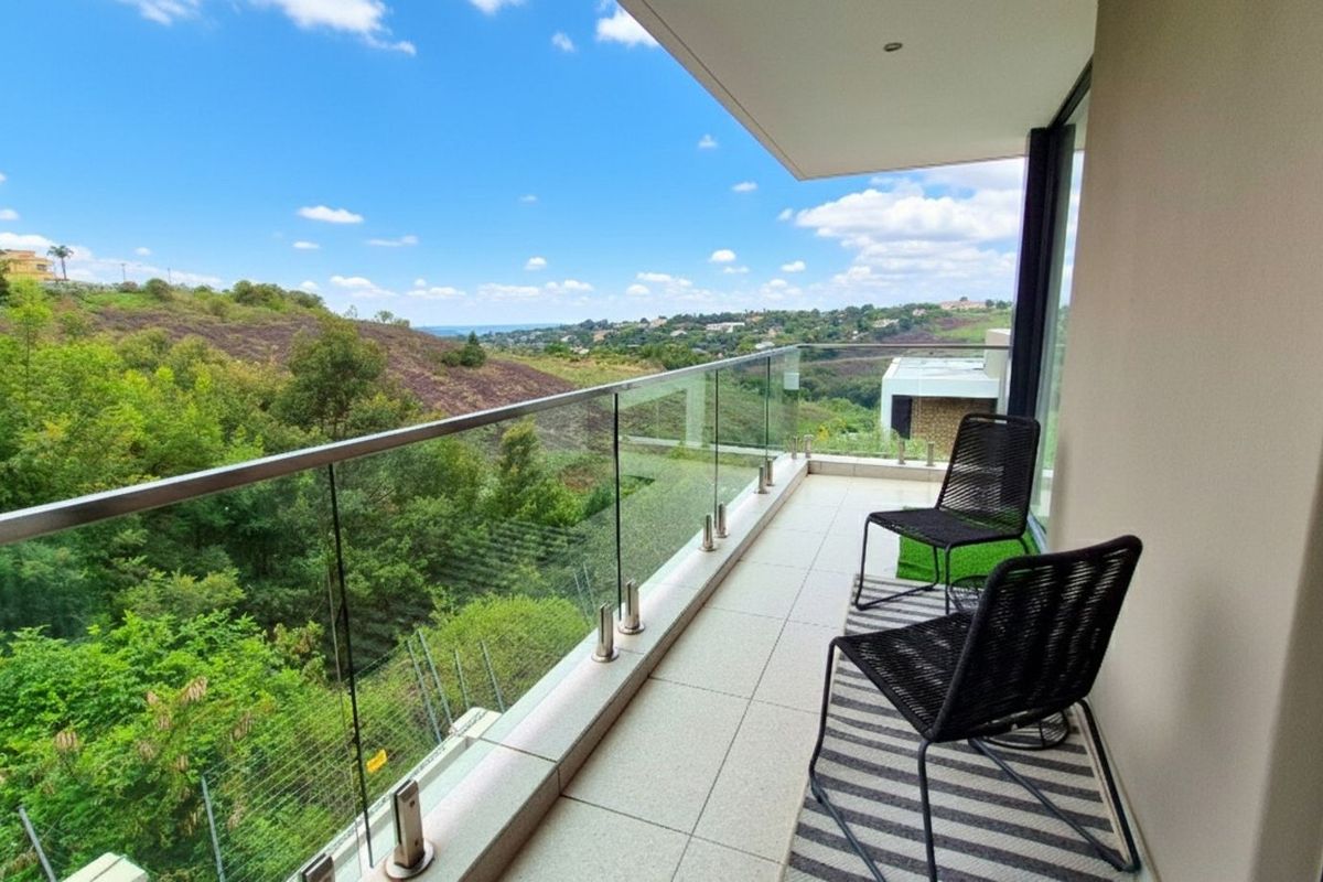 Townhouse For Sale in Waterkloof Ridge - Photo 3