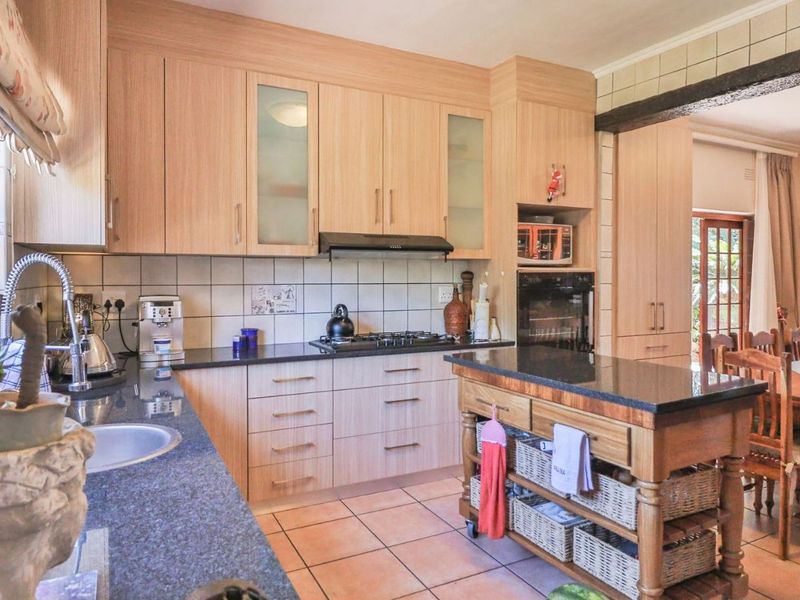 House For Sale in Montagu Central - Photo 10