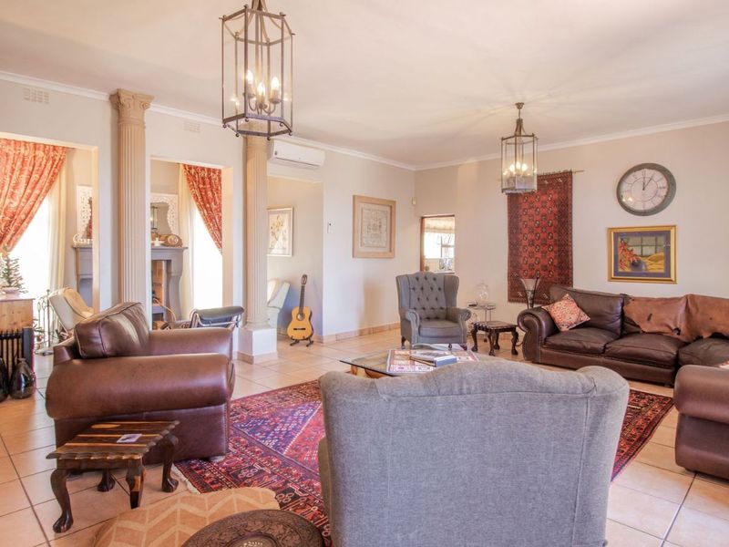 House For Sale in Montagu Central - Photo 7