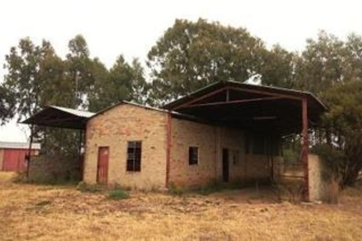 Farm For Sale in Marquard Rural - Photo 2