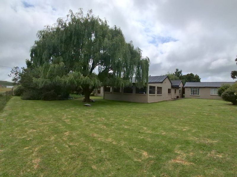 House For Sale in Wakkerstroom Central - Photo 3