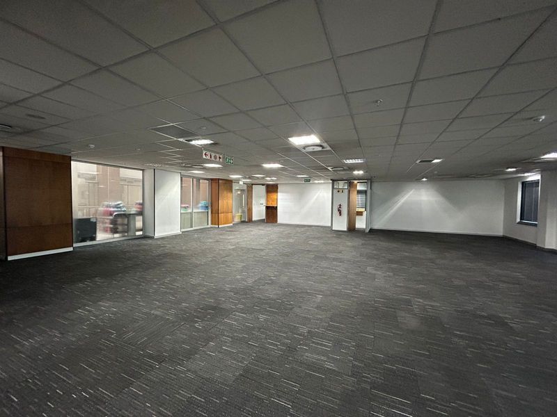 Commercial To Rent in Sandton Central - Photo 3