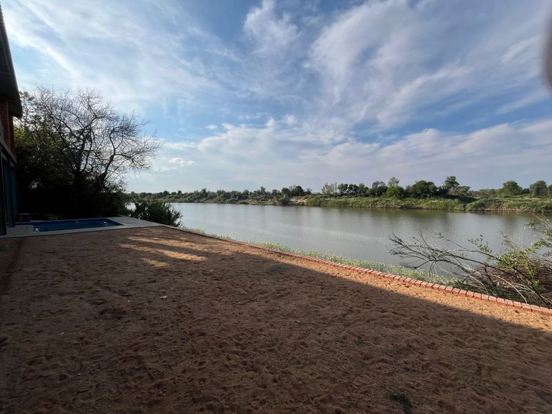 Farm For Sale in Douglas Central - Photo 10