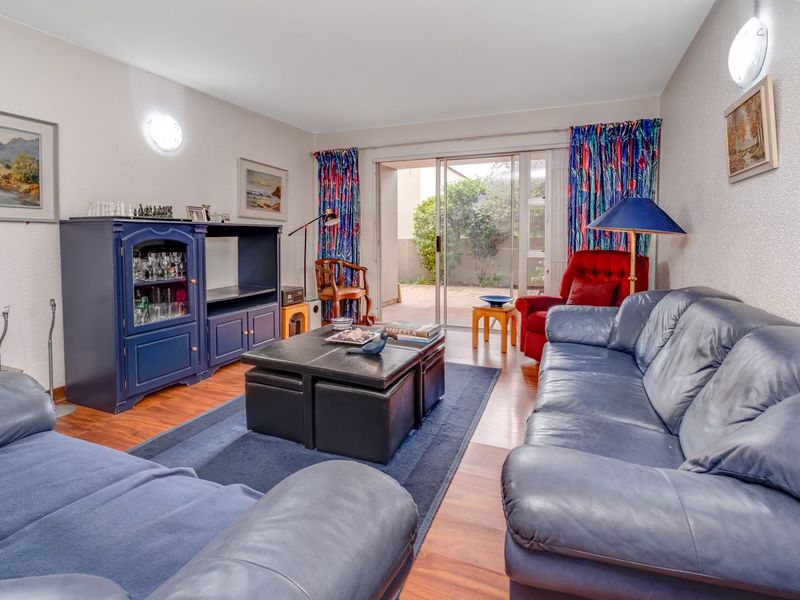 Townhouse For Sale in Fairland - Photo 4