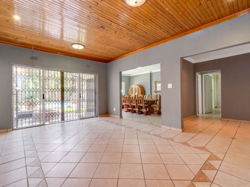 House For Sale in Randpark Ridge - Photo 8