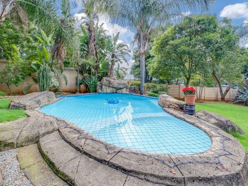 House For Sale in Randpark Ridge - Photo 4