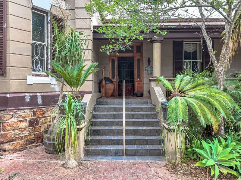 Guest House For Sale in Riversdale Central - Photo 3