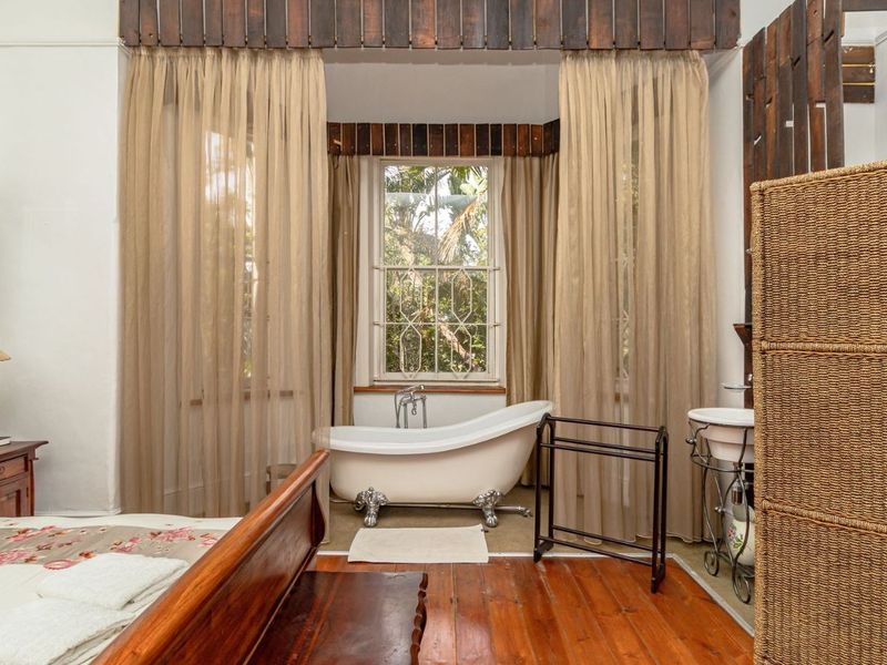 Guest House For Sale in Riversdale Central - Photo 10