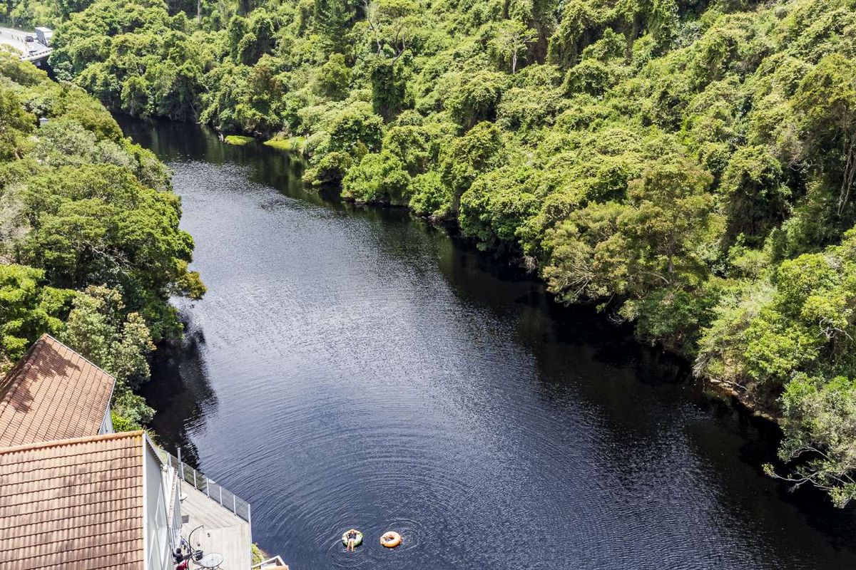 House For Sale in Wilderness Central - Photo 2