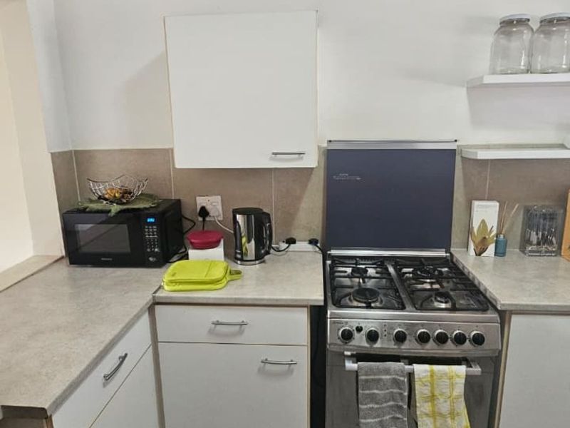 Apartment For Sale in Linden - Photo 6