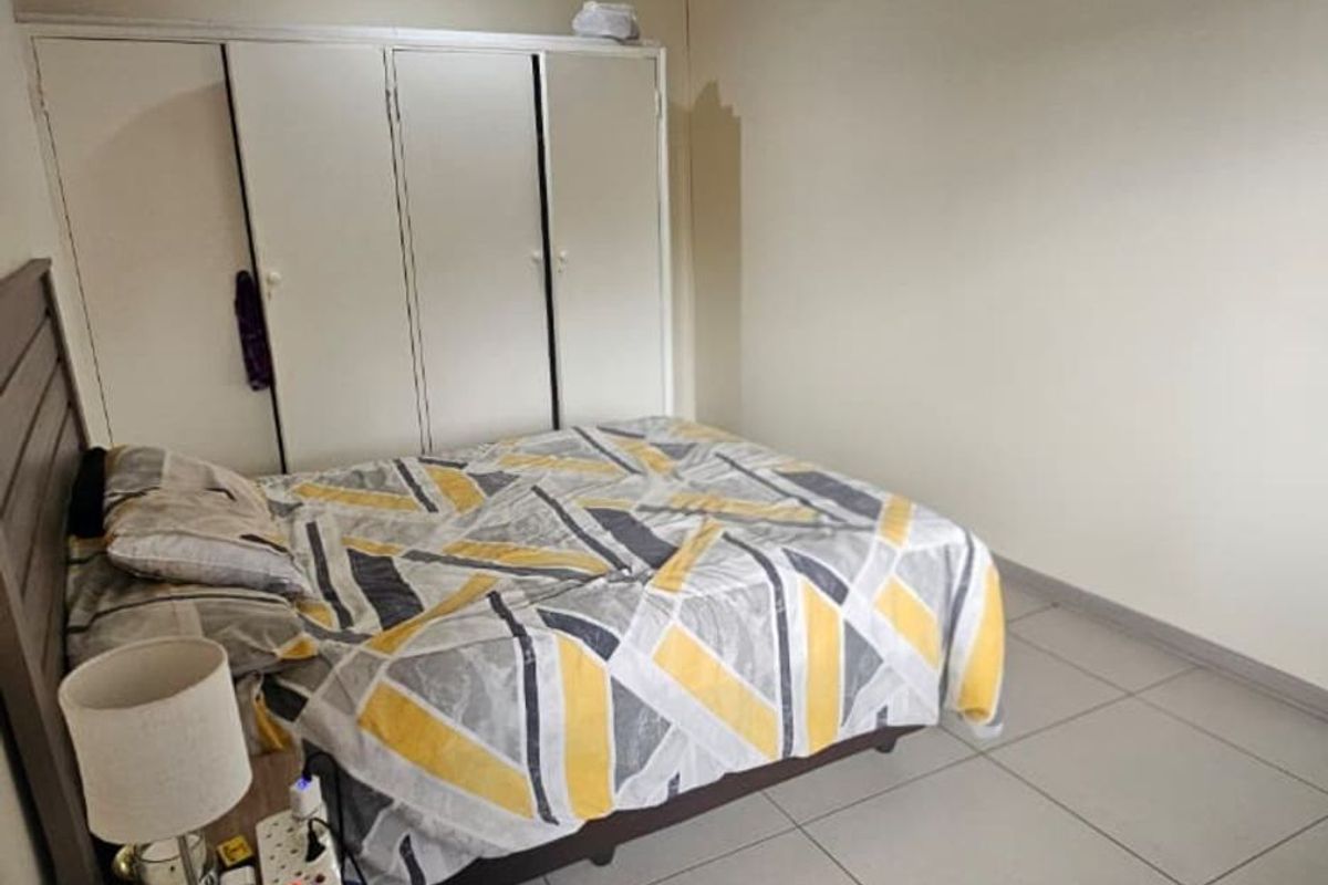 Apartment For Sale in Linden - Photo 4