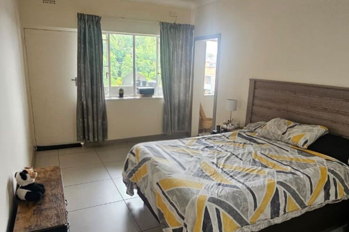 Apartment For Sale in Linden - Photo 3