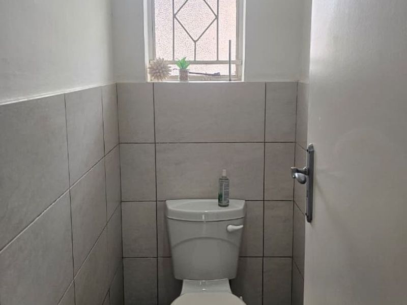 Apartment For Sale in Linden - Photo 10