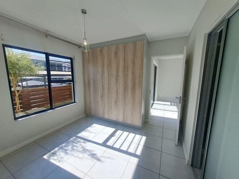 Apartment To Rent in Mooikloof Manor - Photo 5