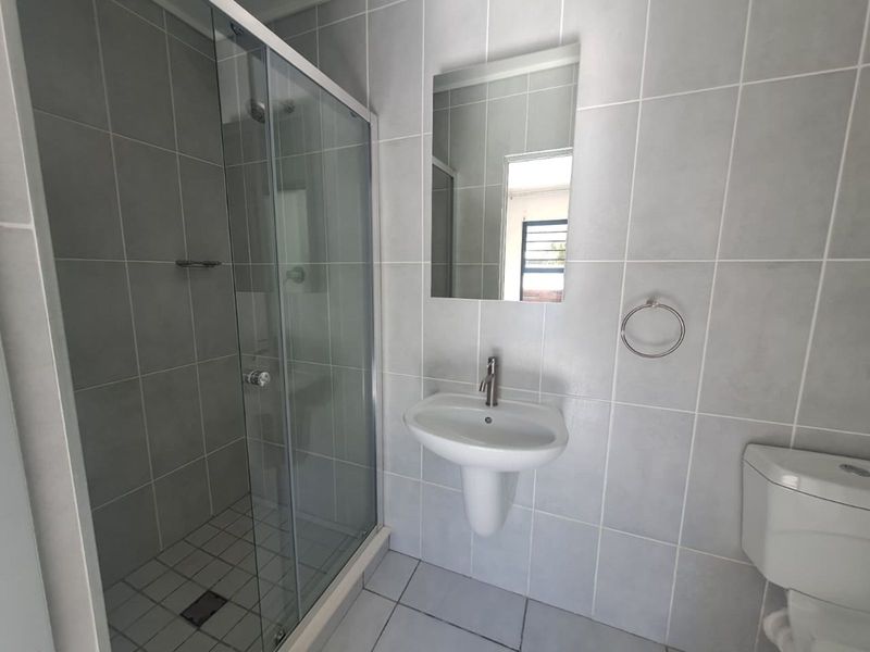 Apartment To Rent in Mooikloof Manor - Photo 7