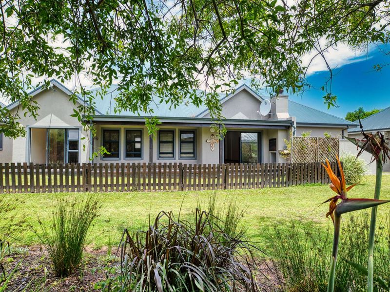 House For Sale in Kraaibosch Country Estate - Photo 2