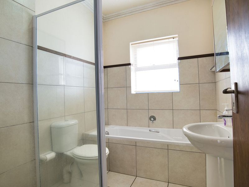 House For Sale in Kraaibosch Country Estate - Photo 9