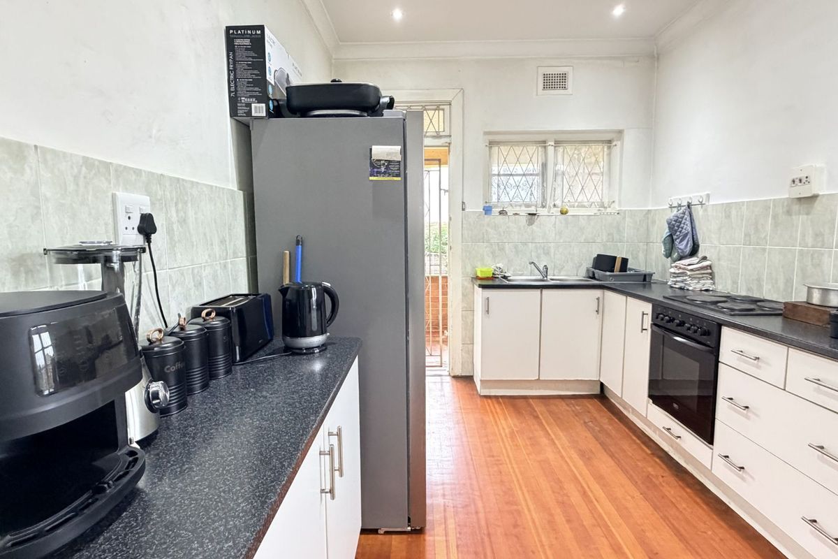 House For Sale in Sea View - Photo 5