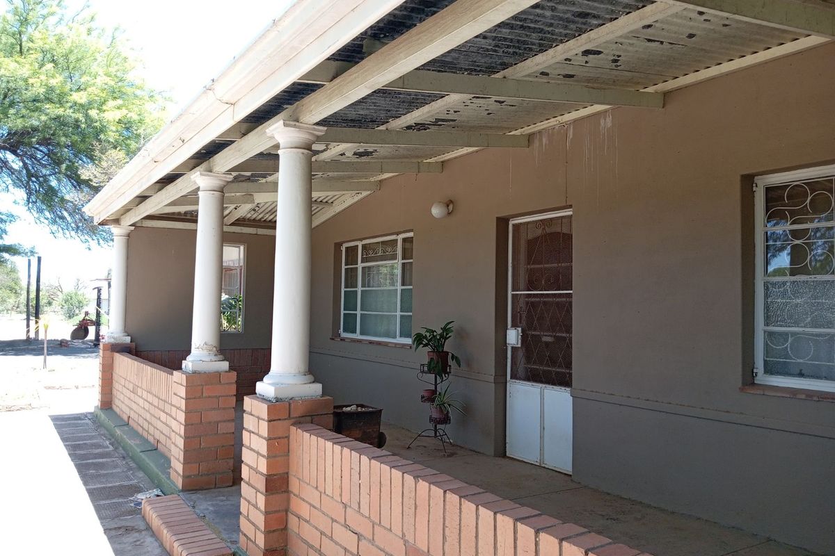 House For Sale in Adendorp - Photo 2