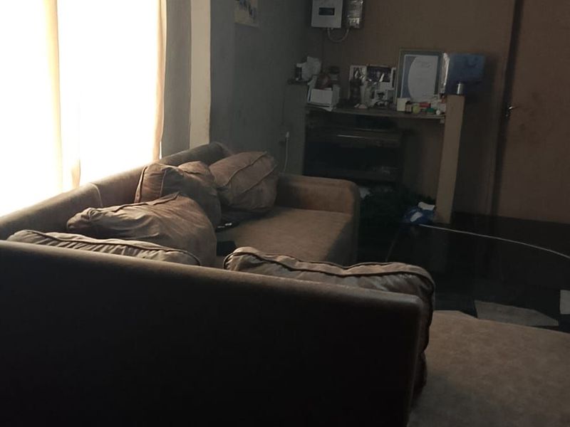 House For Sale in Senekal Central - Photo 4