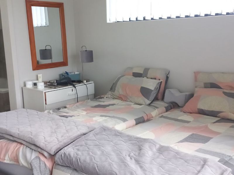 House For Sale in Diaz Beach - Photo 10