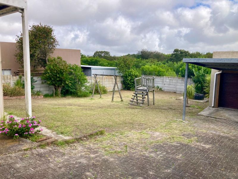 House For Sale in Rowallan Park - Photo 4