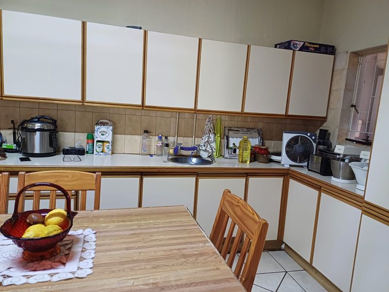 House For Sale in Dendron Central - Photo 7