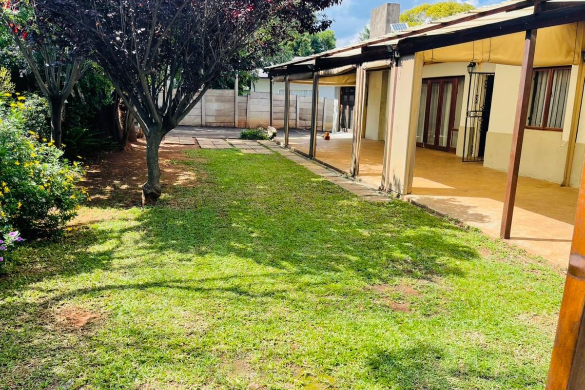 House For Sale in Lyttelton Manor - Photo 3