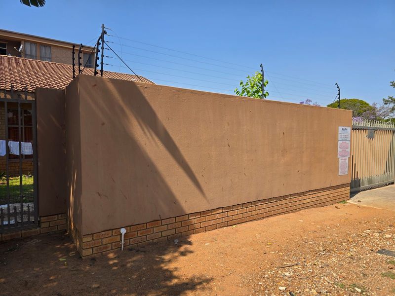 Guest House For Sale in Polokwane Central - Photo 4