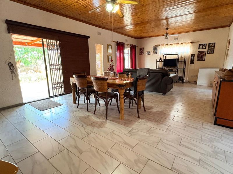 House For Sale in Verwoerdpark - Photo 5