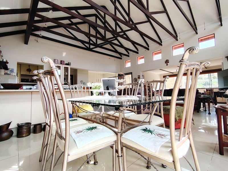 House For Sale in Seemeeu Park - Photo 3