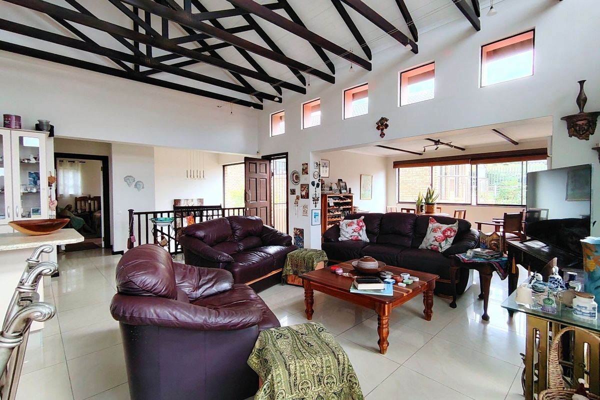 House For Sale in Seemeeu Park - Photo 5