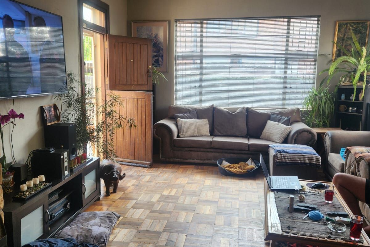 House For Sale in Ladybrand Central - Photo 4