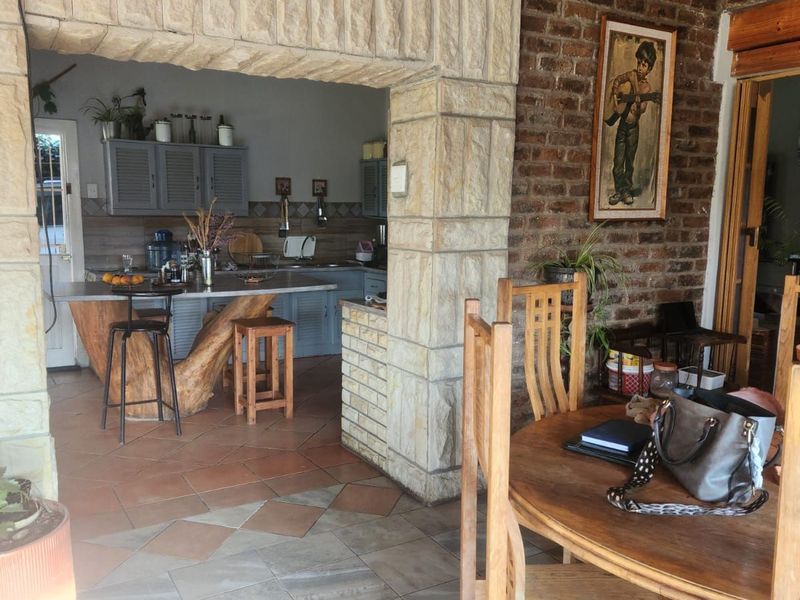 House For Sale in Ladybrand Central - Photo 3