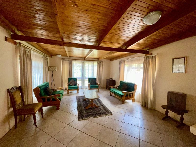 House For Sale in Wierda Park - Photo 6