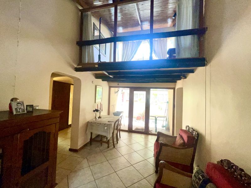 House For Sale in Wierda Park - Photo 10