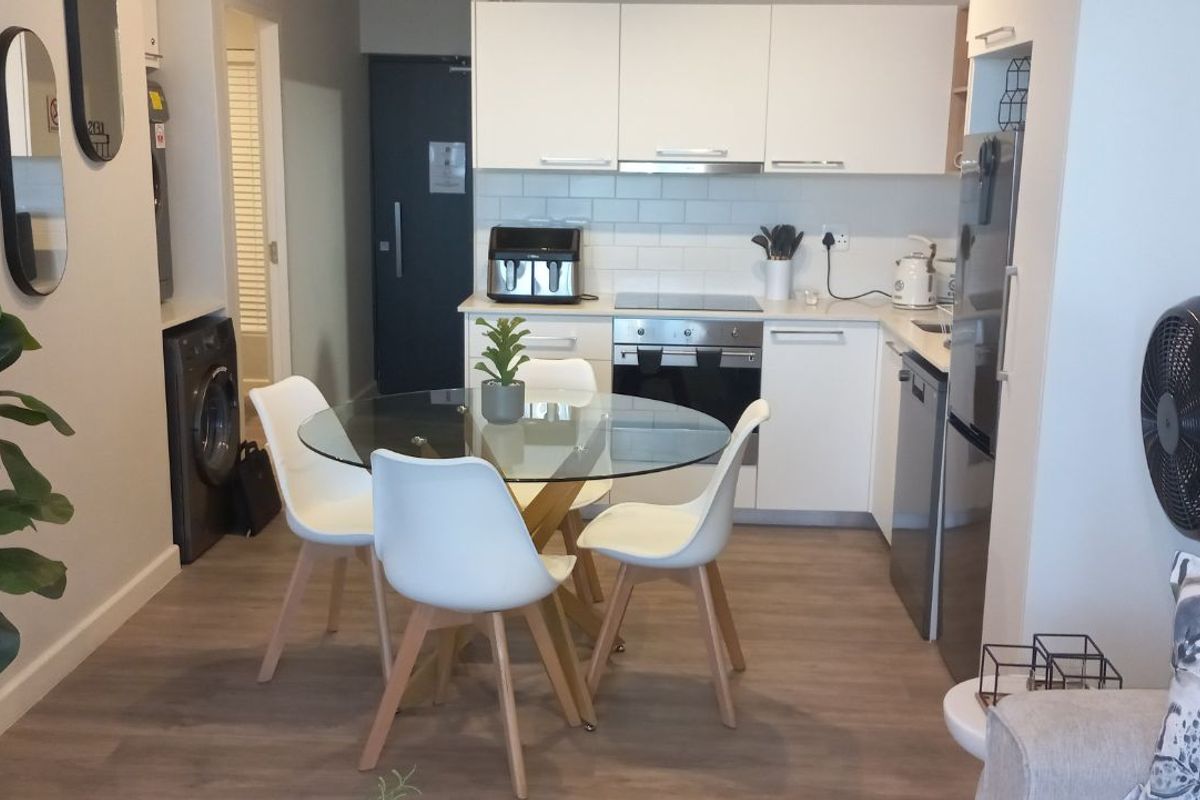 Apartment For Sale in Mossel Bay Central - Photo 4