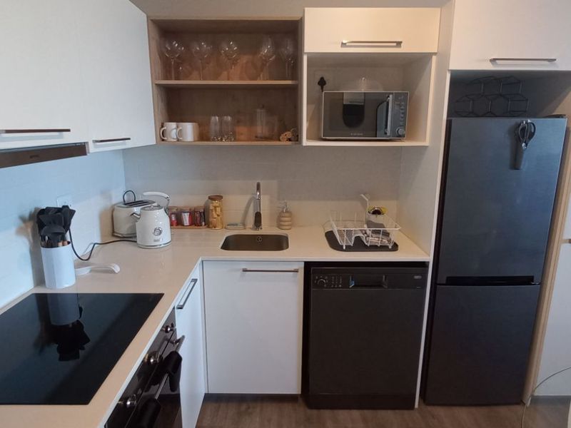 Apartment For Sale in Mossel Bay Central - Photo 5