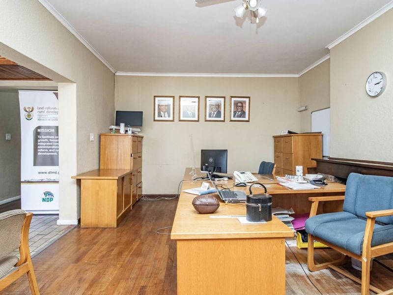 Commercial For Sale in Bredasdorp Central - Photo 3