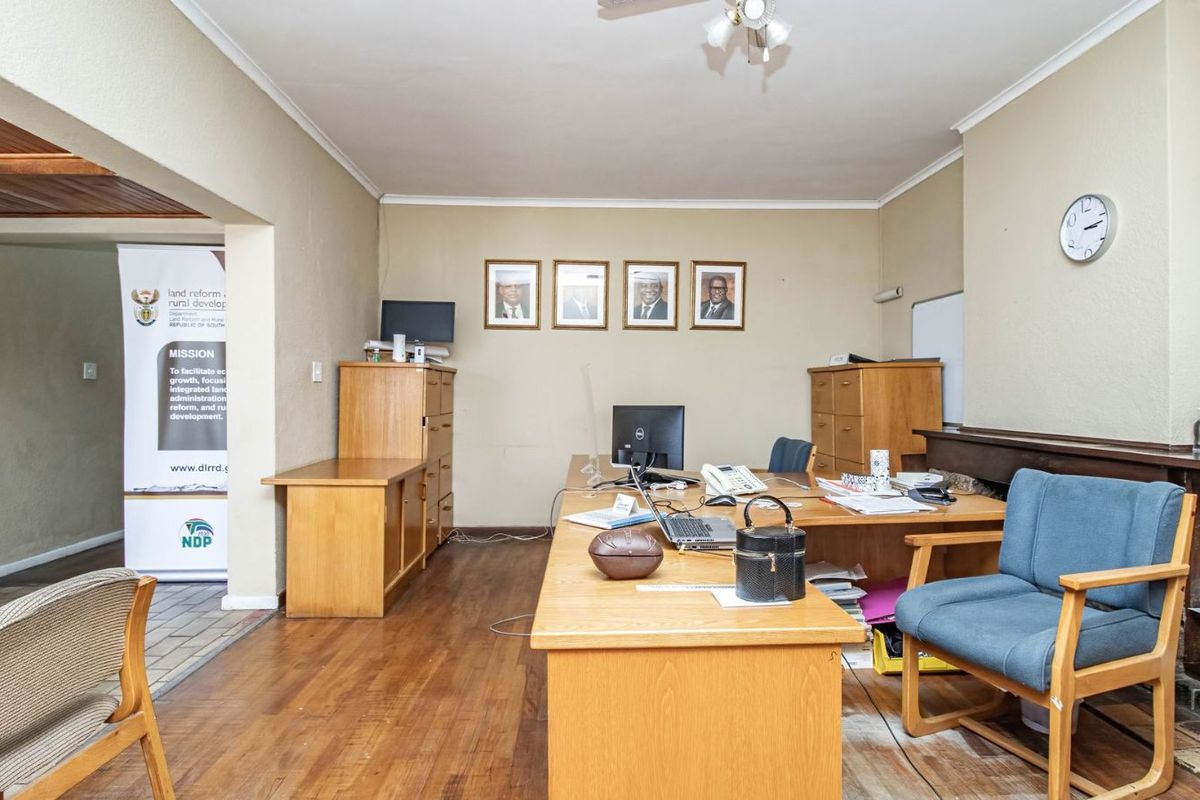 Commercial For Sale in Bredasdorp Central - Photo 3