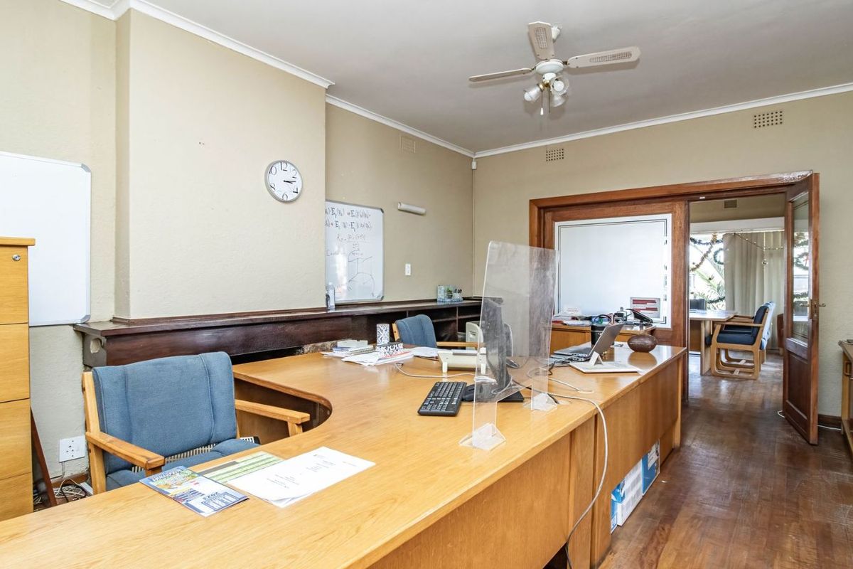 Commercial For Sale in Bredasdorp Central - Photo 4