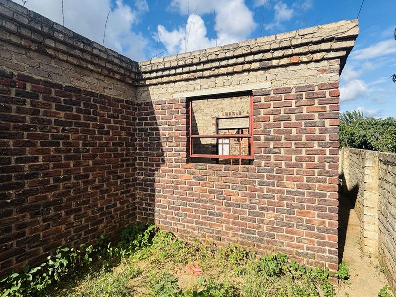 House For Sale in Nkowankowa - Photo 10