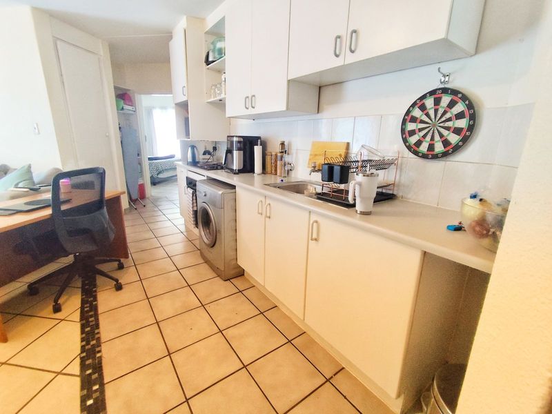 Apartment For Sale in Boskruin - Photo 7