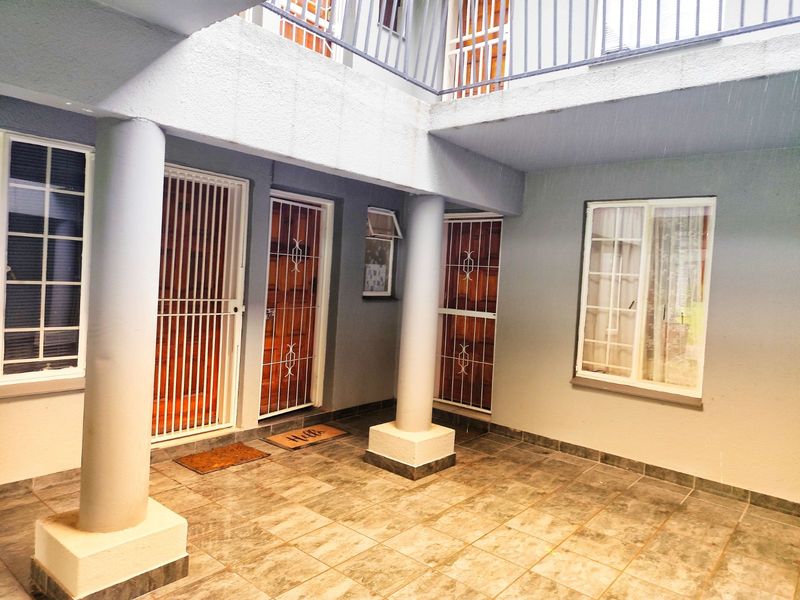 Apartment For Sale in Boskruin - Photo 2