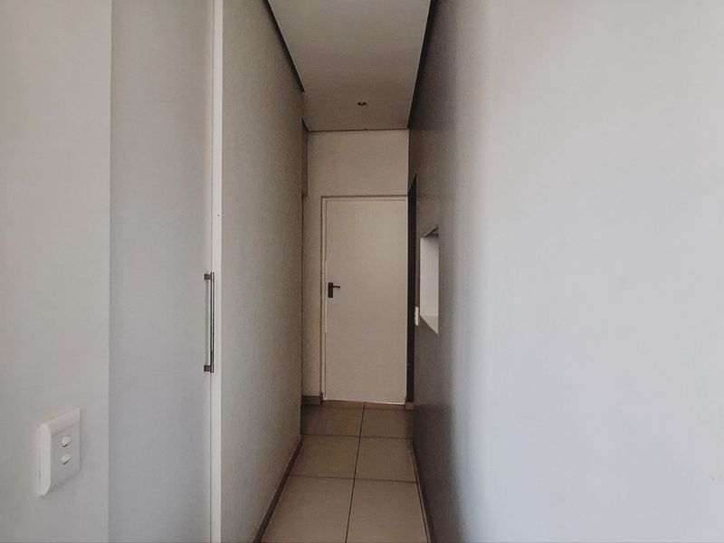 Apartment To Rent in Sheffield Beach - Photo 9